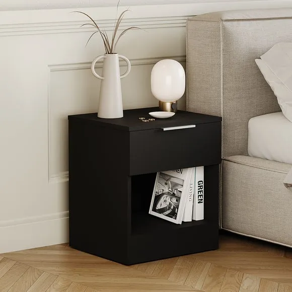 Hayes 1 Drawer Bedside Table 1