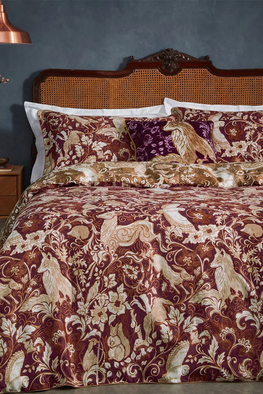 Paoletti Harewood British Animal 100% Cotton Duvet Cover Set in Red
