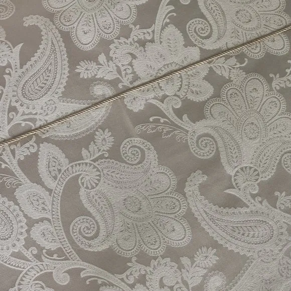 Catherine Lansfield Opulent Jacquard Duvet Cover & Pillowcase Set 3