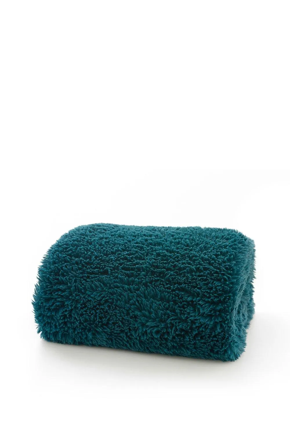 Rochester Shaggy Fur Throw