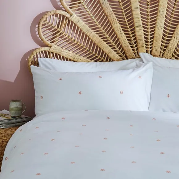 Maeva Tile Print Duvet Cover and Pillowcase Set 4