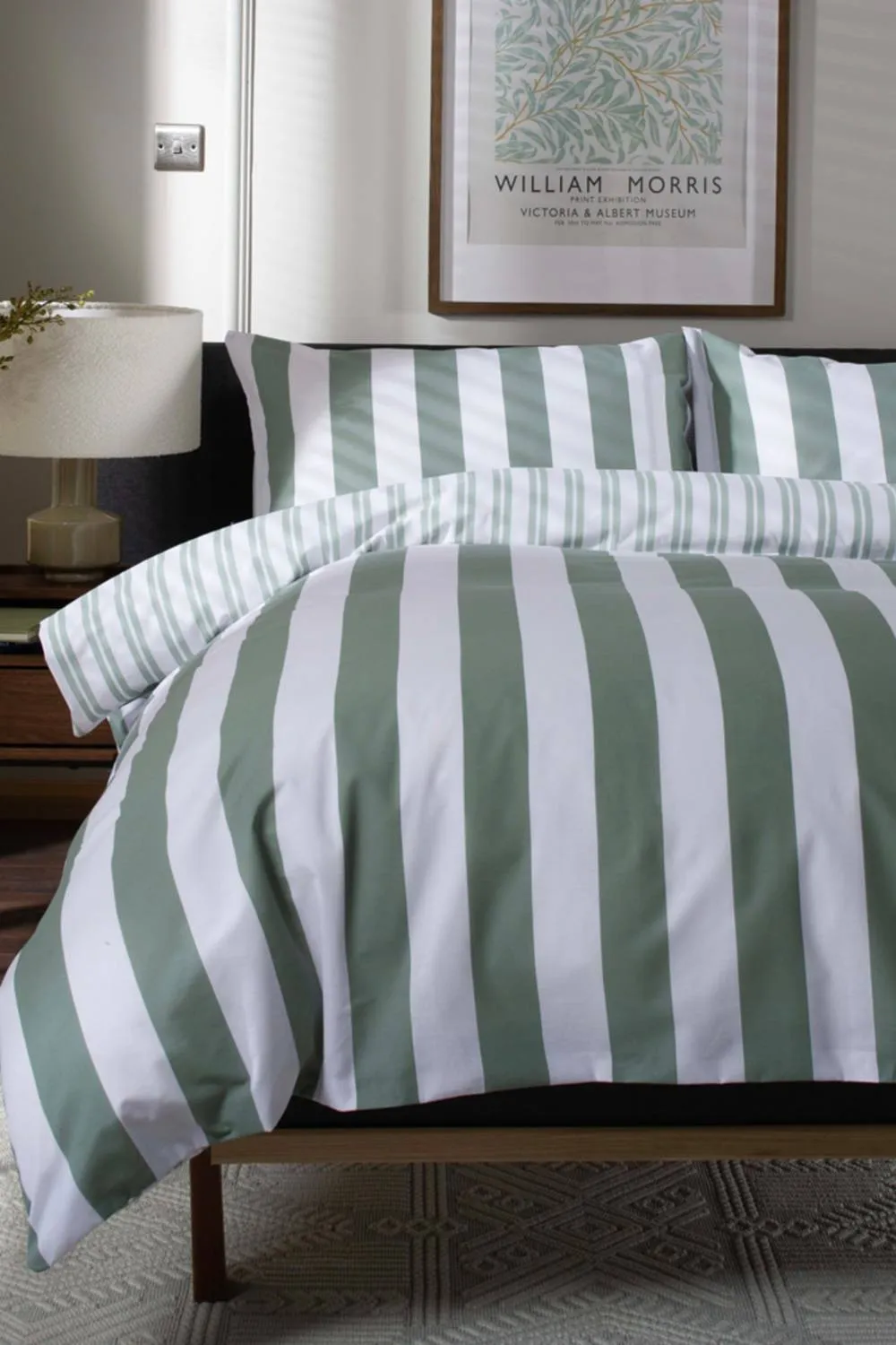 Deyongs High Point Stripe Easy Care Duvet Set in Green 3