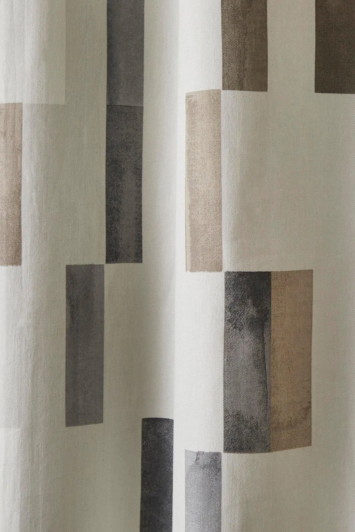 Fusion 'Oakland' 100% Cotton Modern Print Pair of Eyelet Curtains in Natural 3