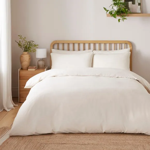 Soft and Easycare Polycotton Duvet Cover & Pillowcase Set