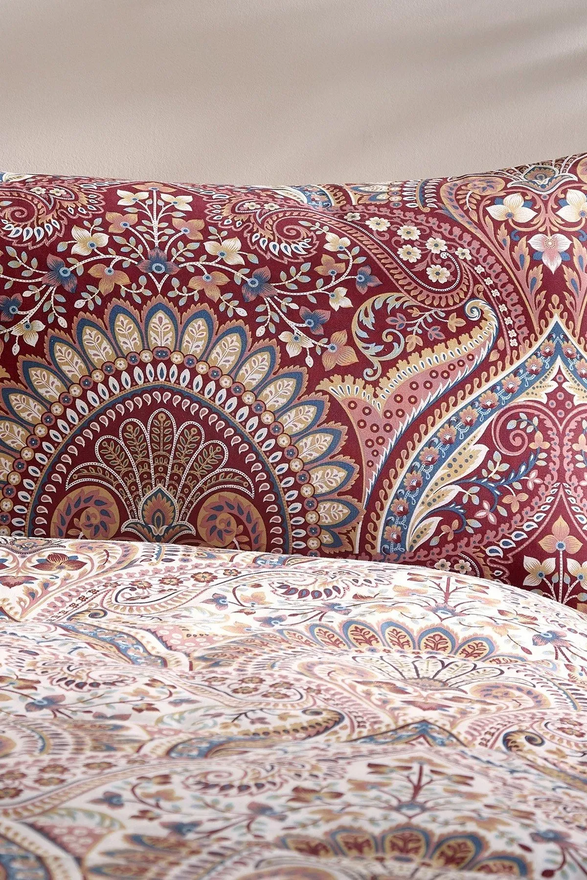 Dreams & Drapes 'Palais' Rich Jacobean Damask Print Duvet Cover Set 3