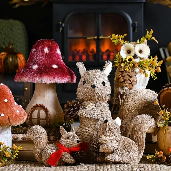 Country Living Squirrel In A Scarf Hanging Ornament 3