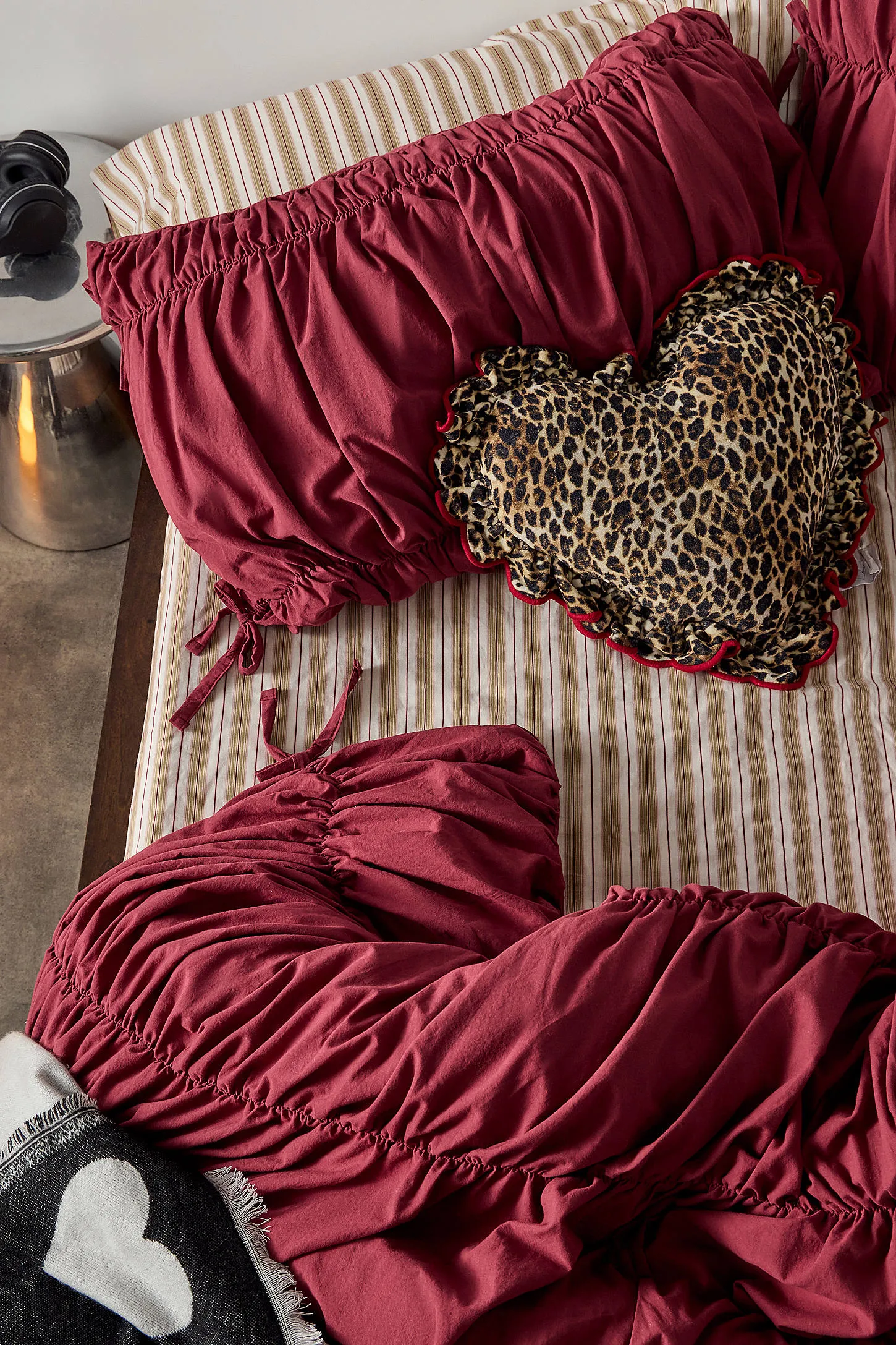 Cinched Duvet Set 5
