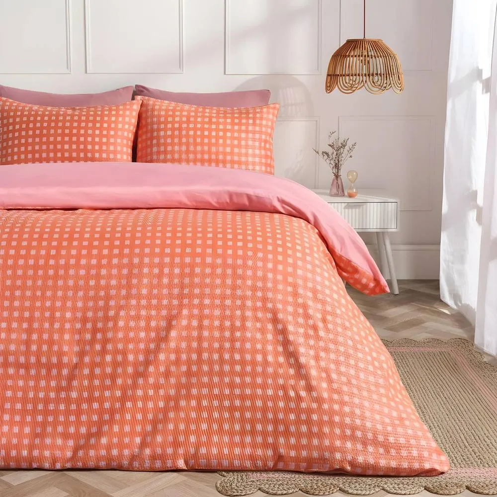 OHS Gingham Embossed Bedding Set Waffle Duvet Cover with Pillowcase in Coral