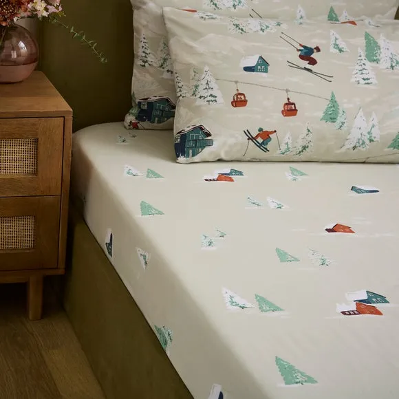 Ski Scene Fitted Sheet 1