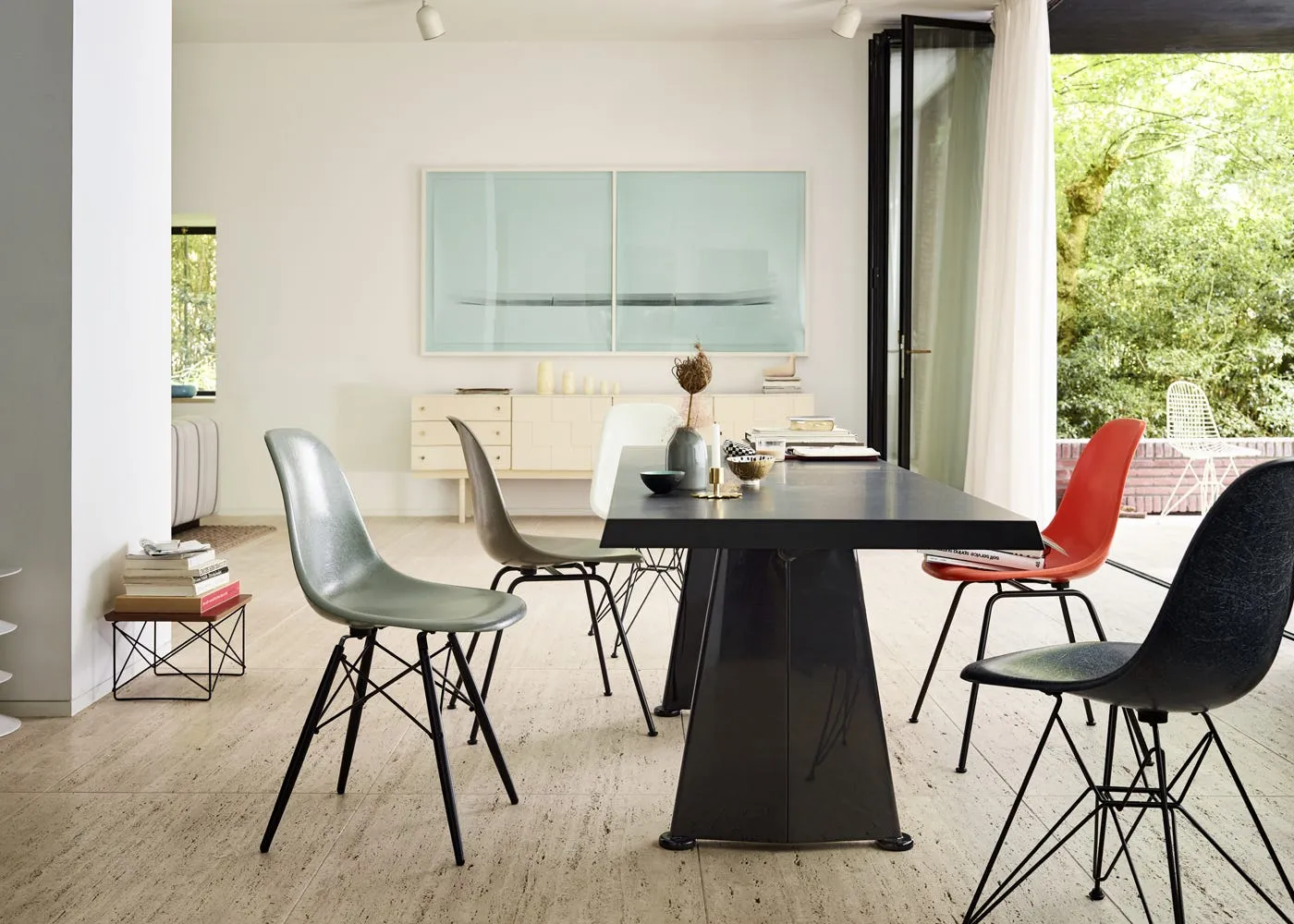 Vitra Eames Fibreglass Chair DSR Eames Sea Foam Green 30 Basic Dark Powder Coated Base 05 Glides 3