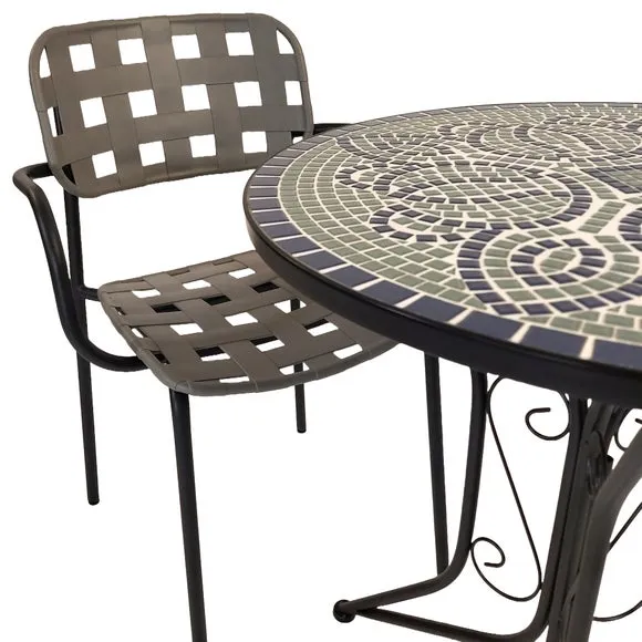 Summer Terrace Atlanta Round Bistro Table with 2 Karin Chairs 3