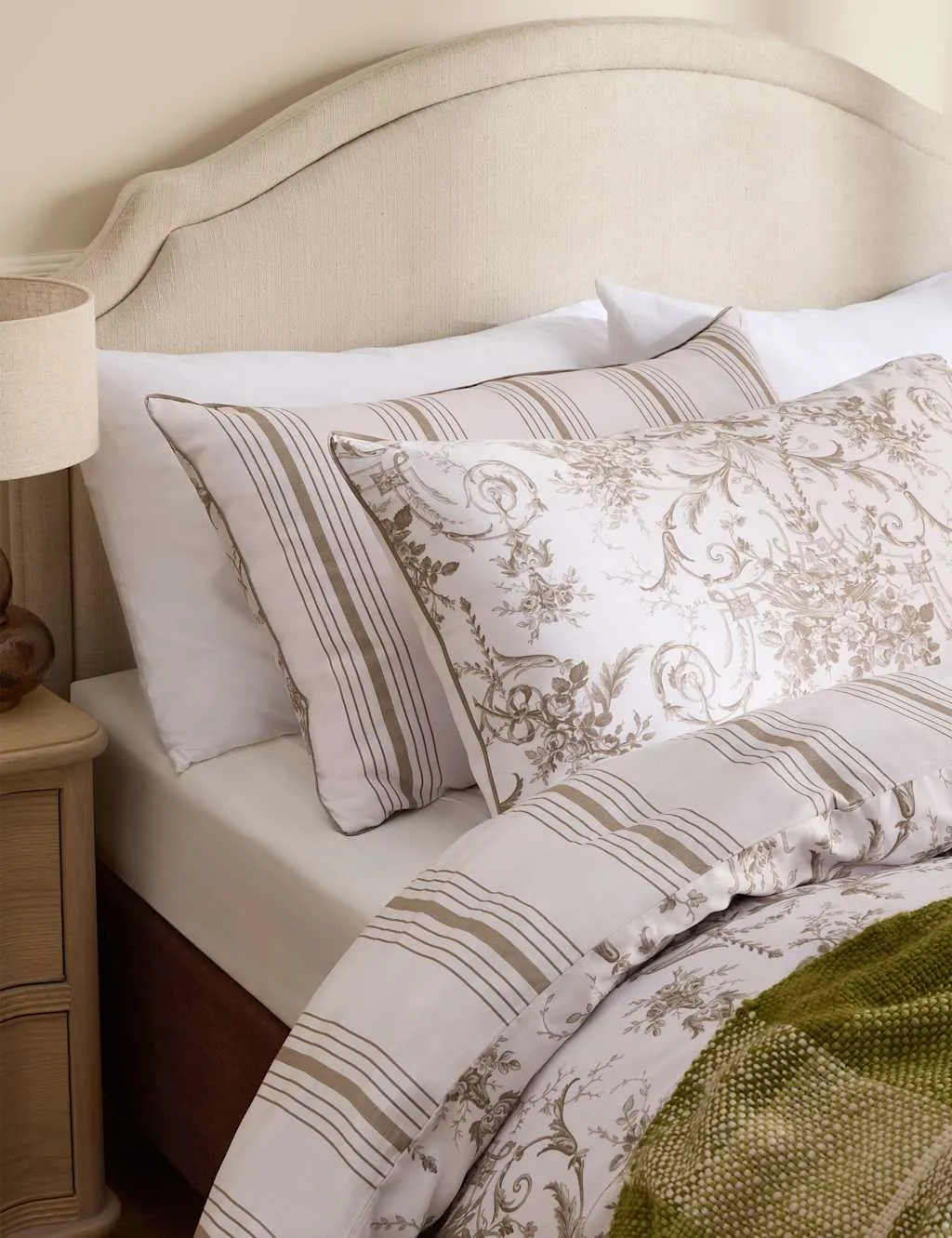 Laura Ashley 2 Pack Pure Cotton Tuileries Pillowcases Oatmeal Mix