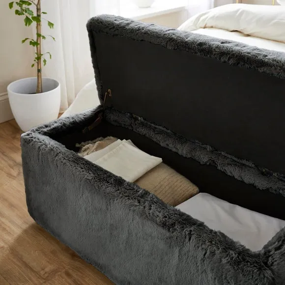 Elysia End of Bed Ottoman, Faux Fur 3