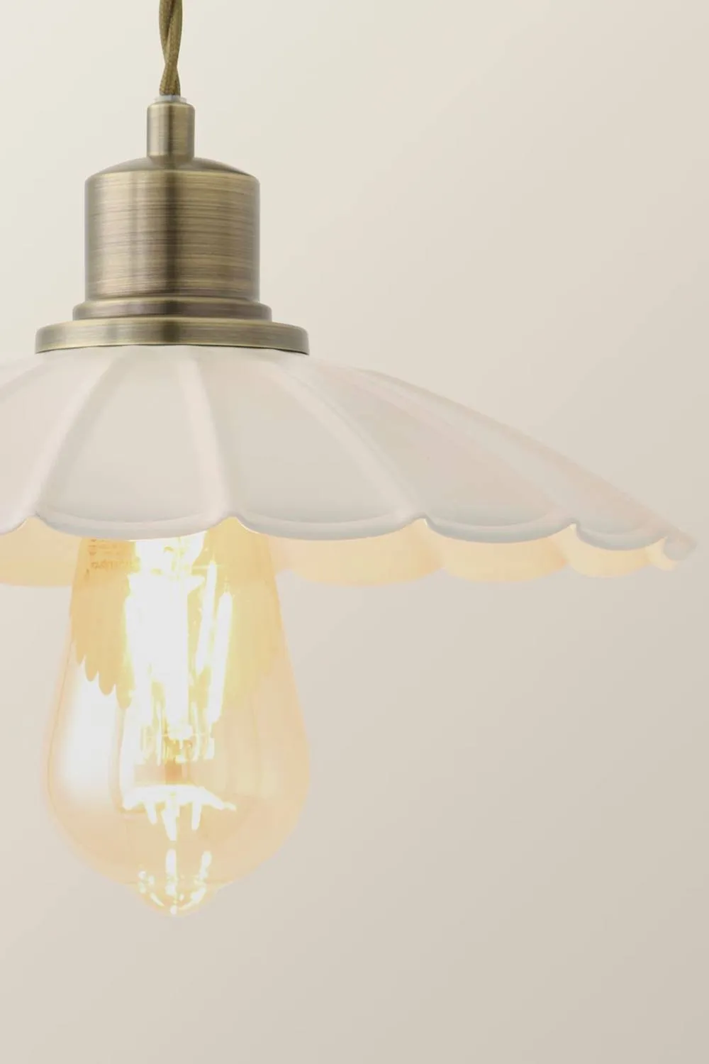ValueLights Holborn Pair of Brushed Gold Wall Lights with Scallop Shades & Bulbs 6