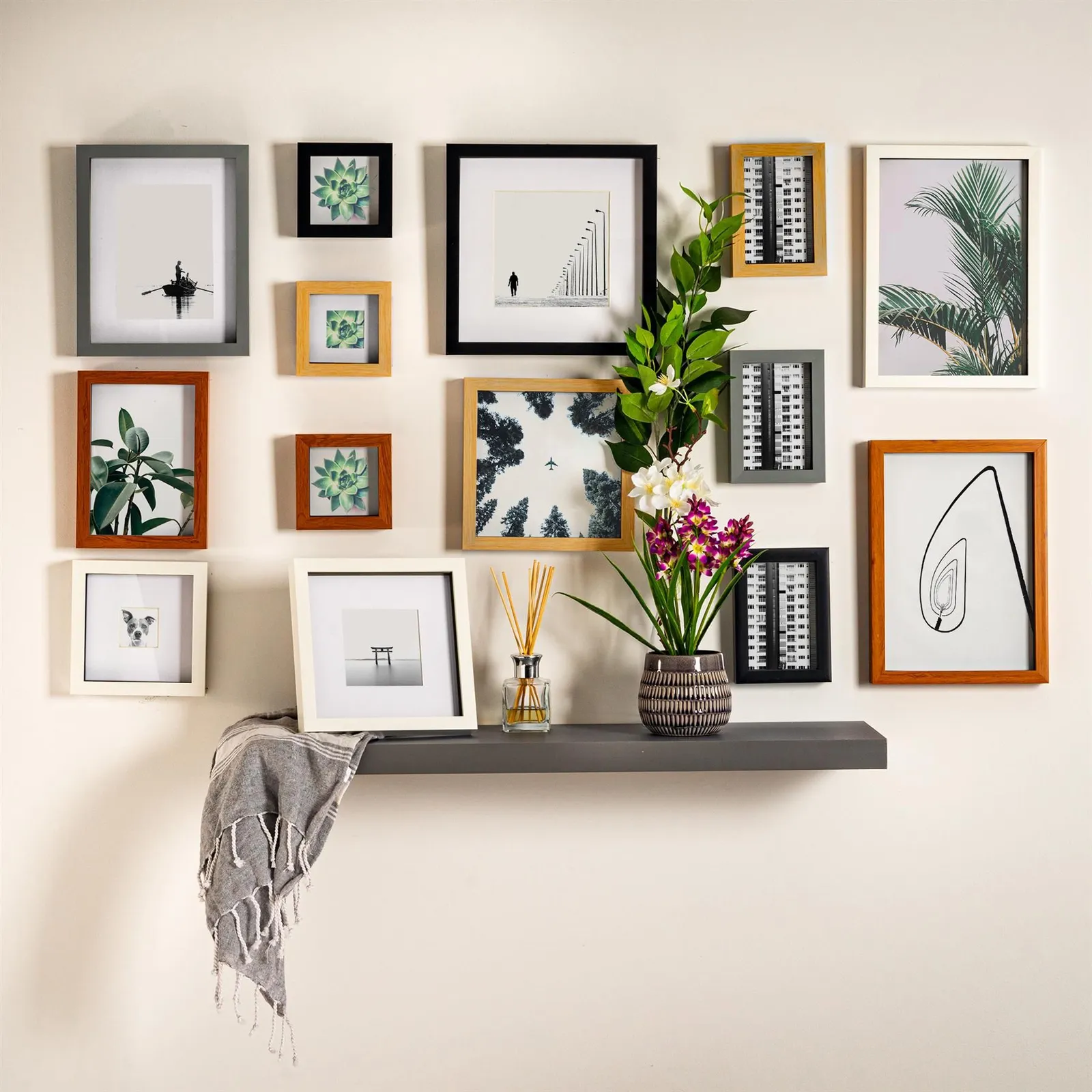 Nicola Spring 3D Box Photo Frames - 8 x 8" with 4 x 4" Mount - Grey Mount - Pack of 2 6