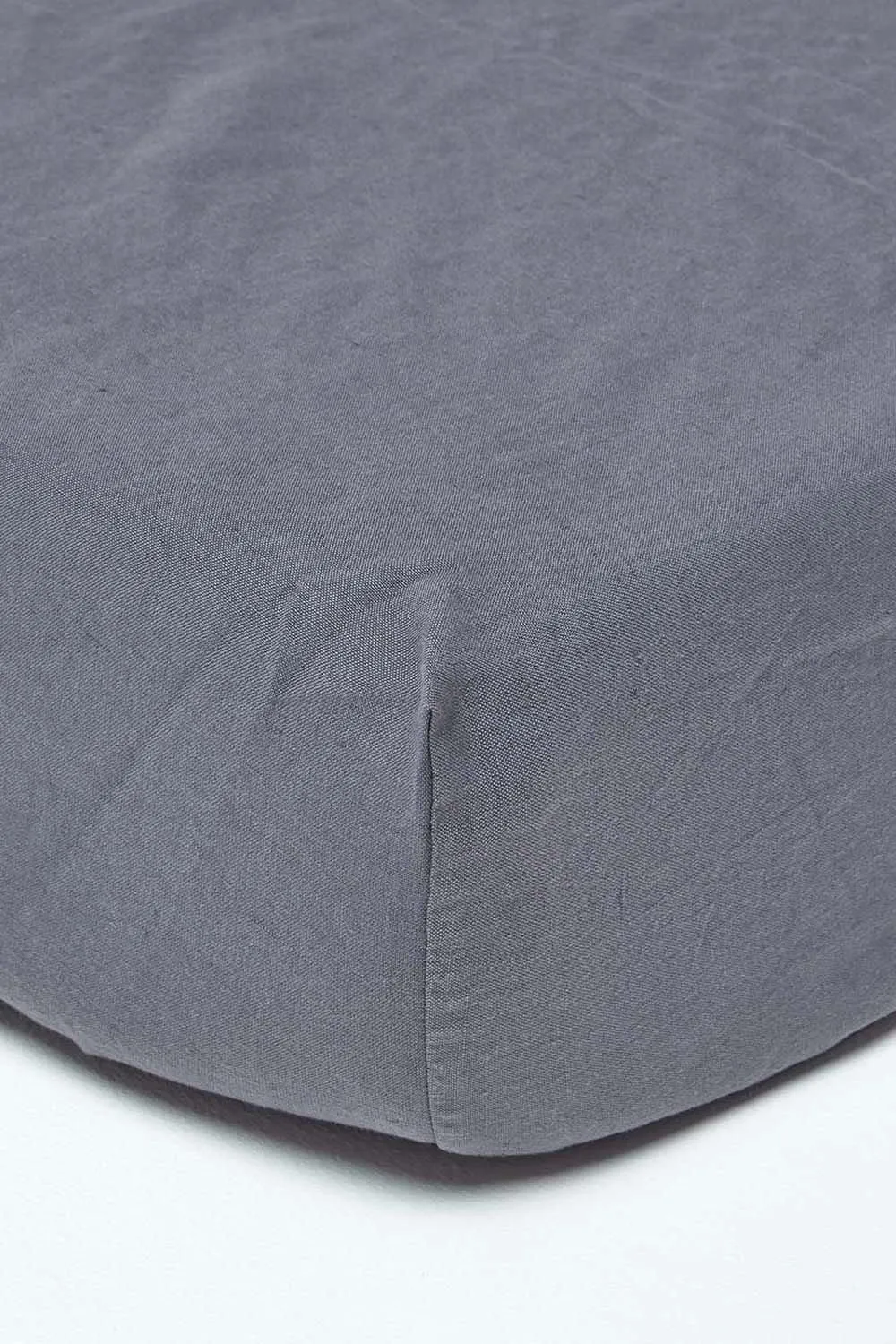 Homescapes Luxury Soft Plain Linen Deep Fitted Sheet 18 inch Deep in Dark Grey