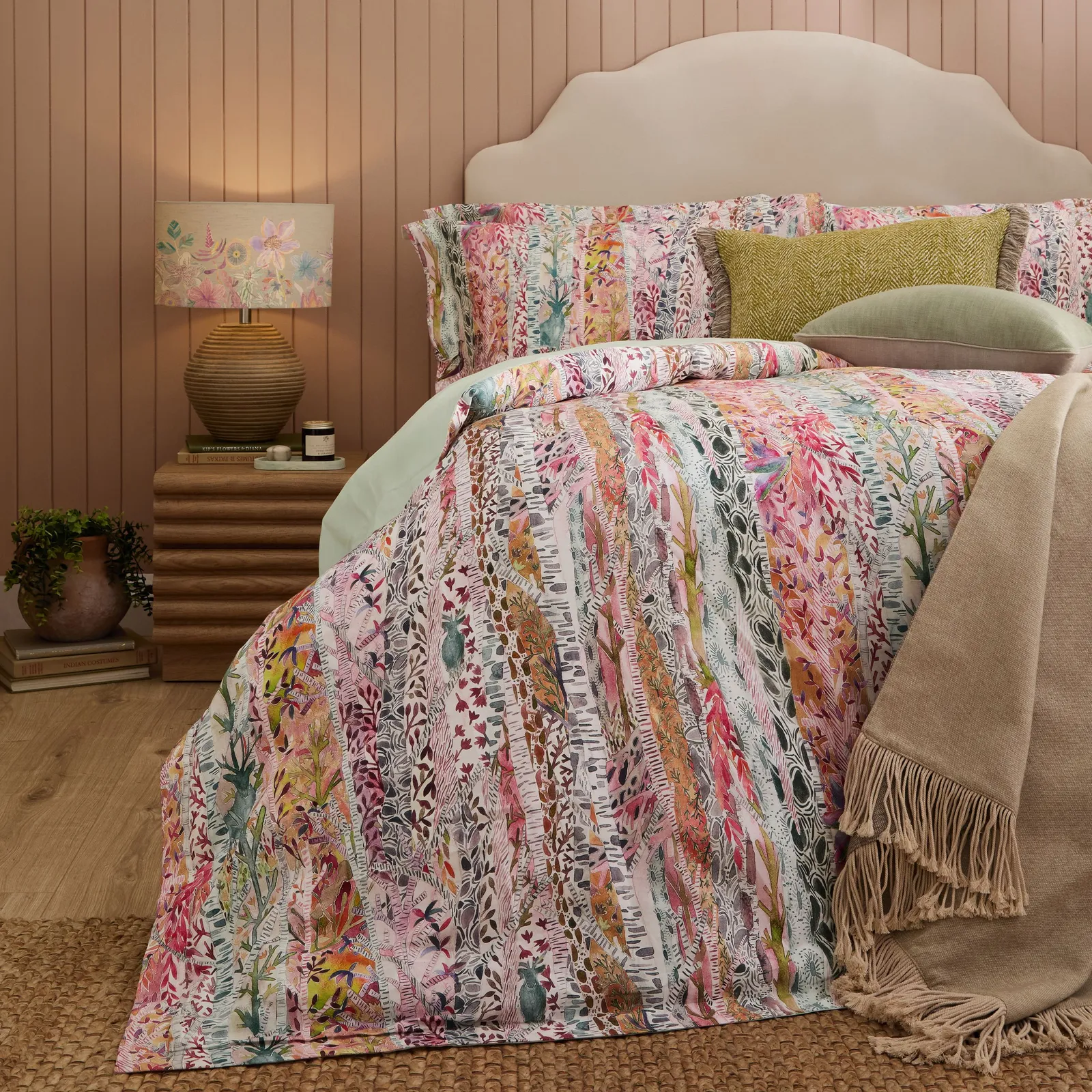 Voyage Maison Whimsical Tale Printed 100% Cotton Duvet Cover Set in Dusty Pink 6