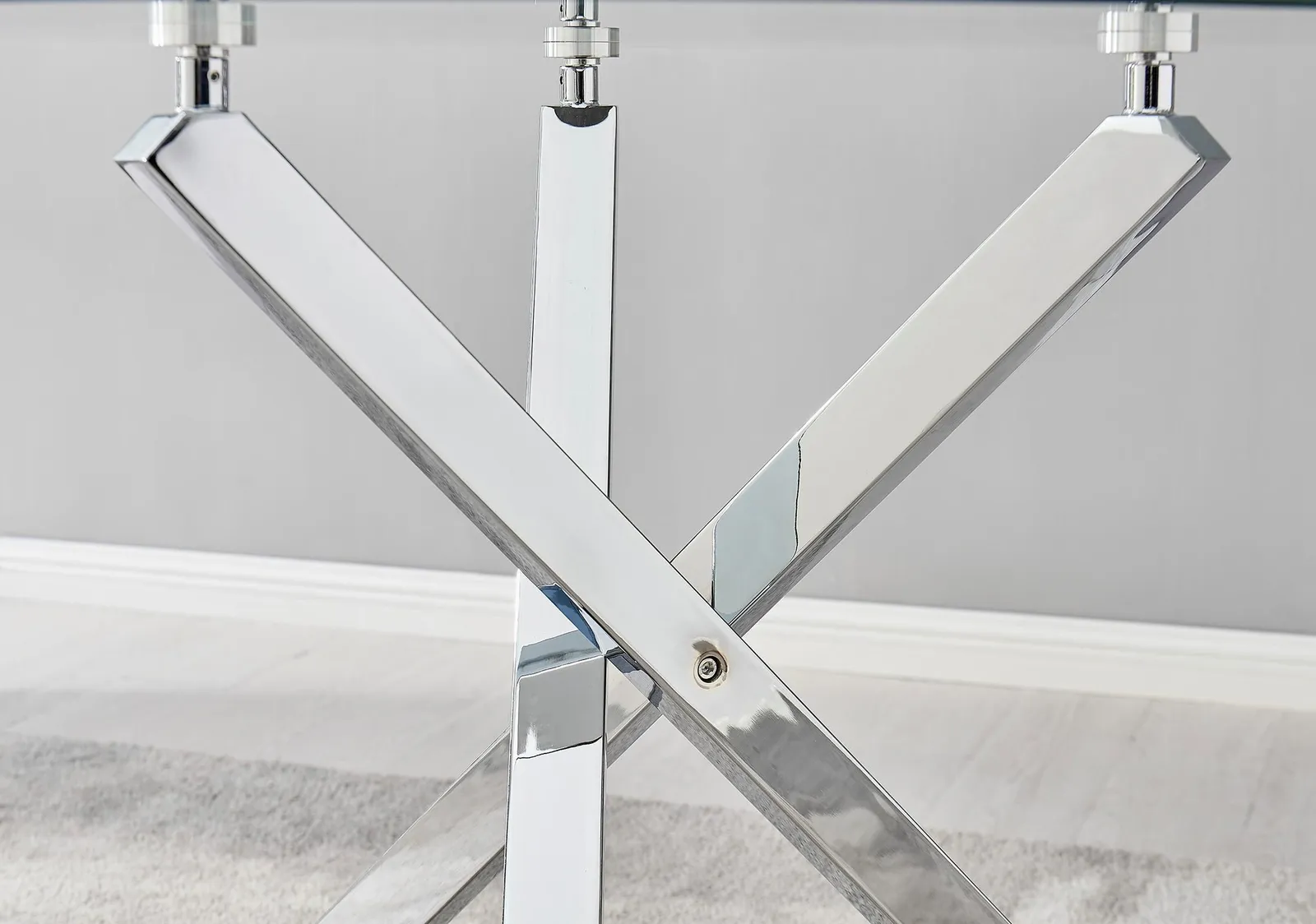 FurnitureboxUK Selina 100cm 4-Seater Striking Round Glass & Chrome Dining Table With Square Legs in Silver 4