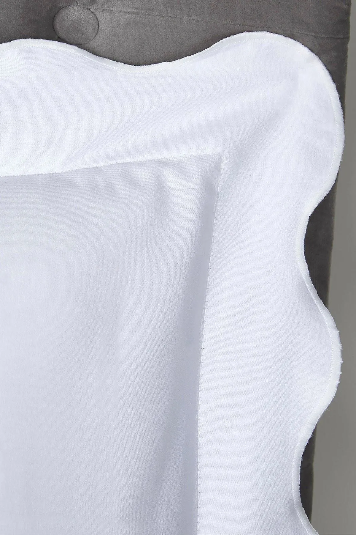 Appletree 'Scallop Edge' 100% Cotton Duvet Cover Set in White 2