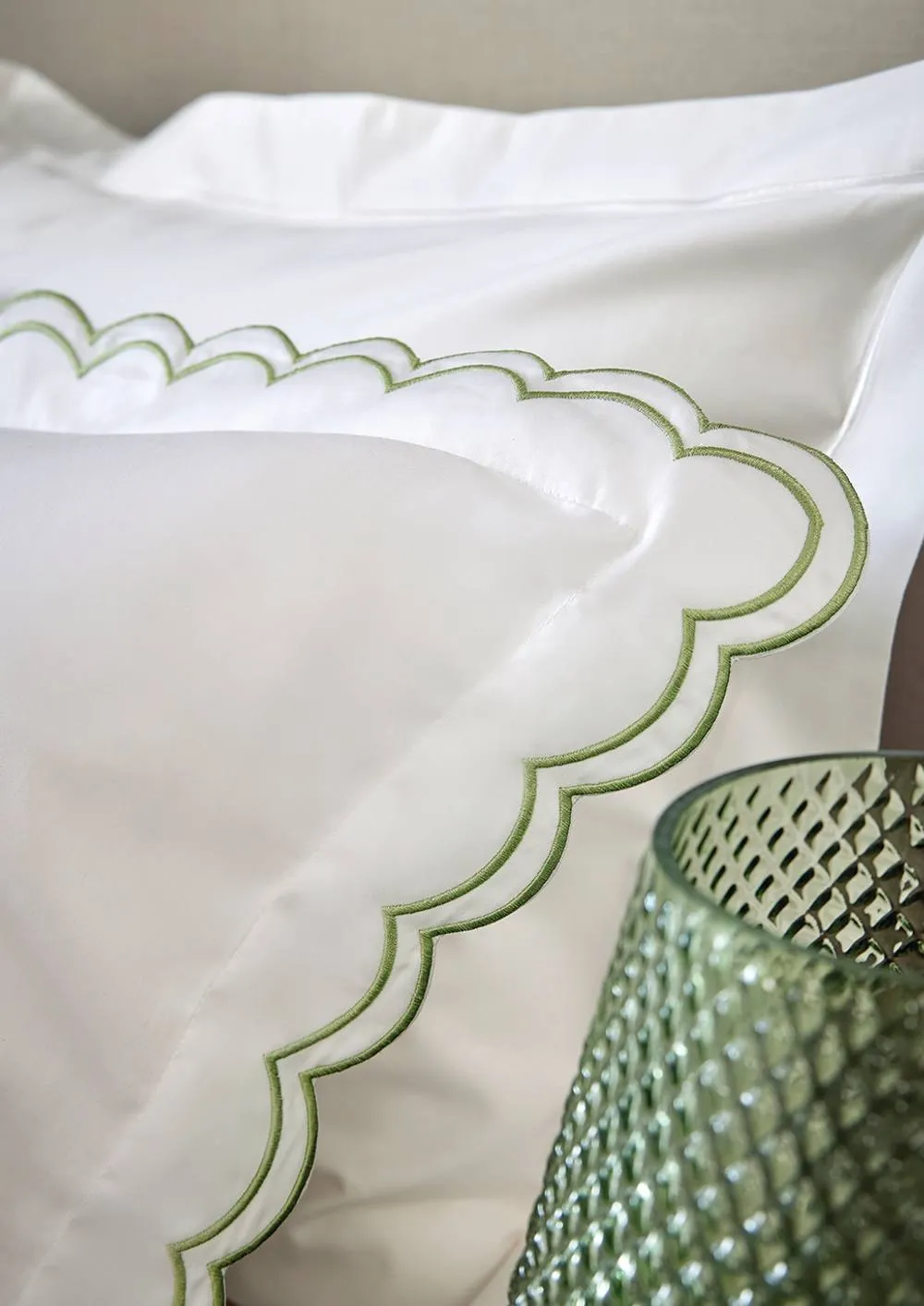 CHRISTY Scallop Edge Cotton Sateen Oxford Pillowcases in Green 5