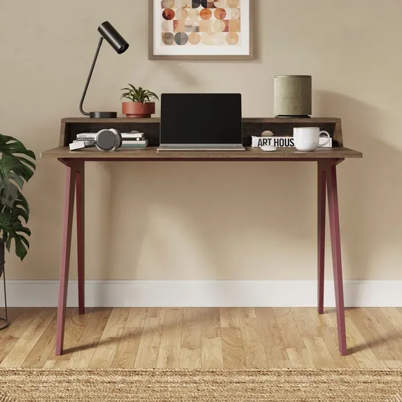 Markus Desk 2