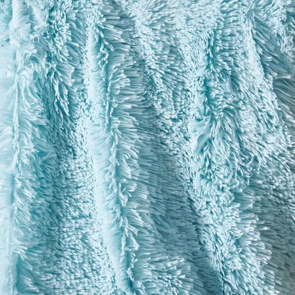 Catherine Lansfield Cuddly Deep Pile Throw Blanket 2