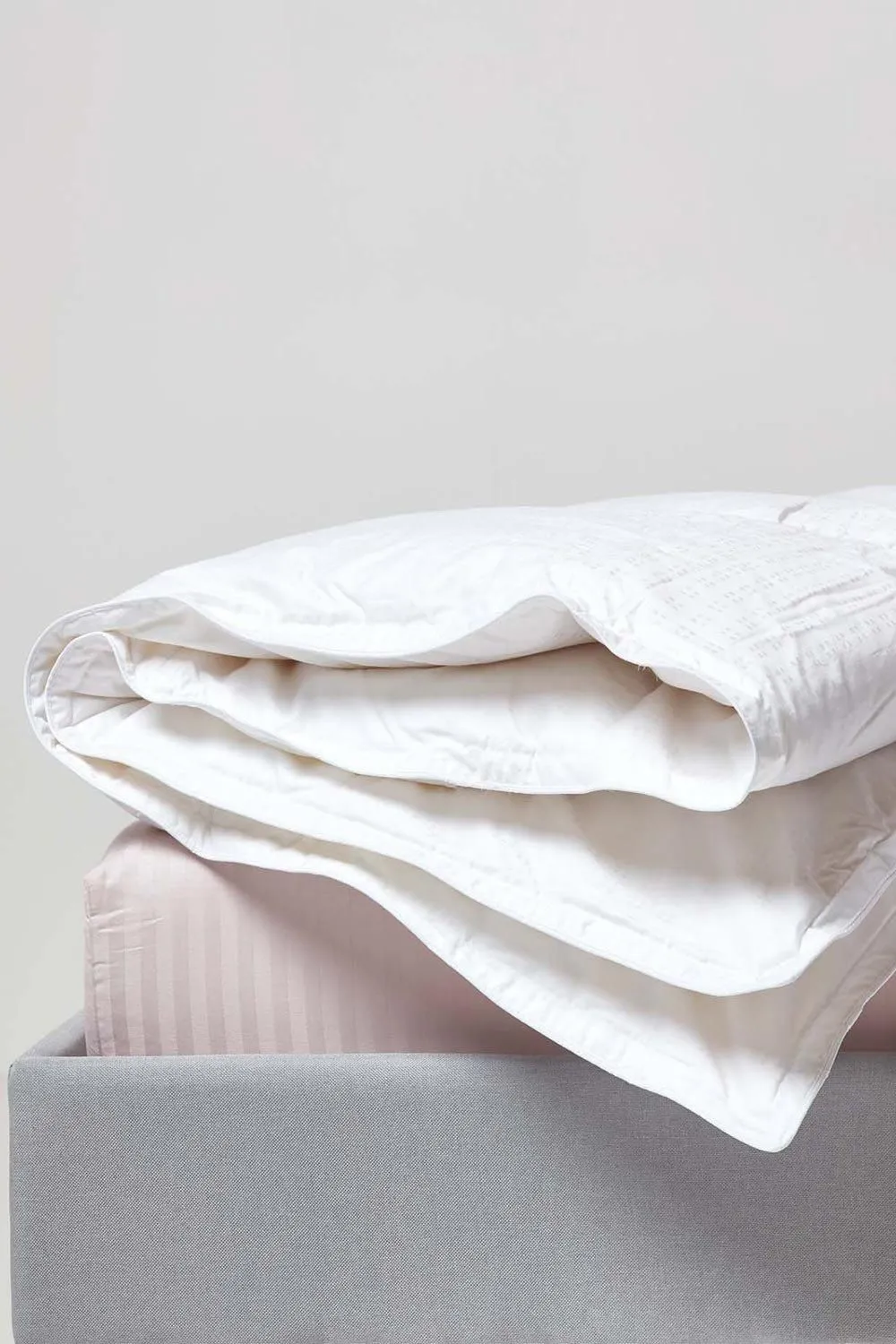 Homescapes Premium White Goose Down 13.5 Tog Winter Duvet 2
