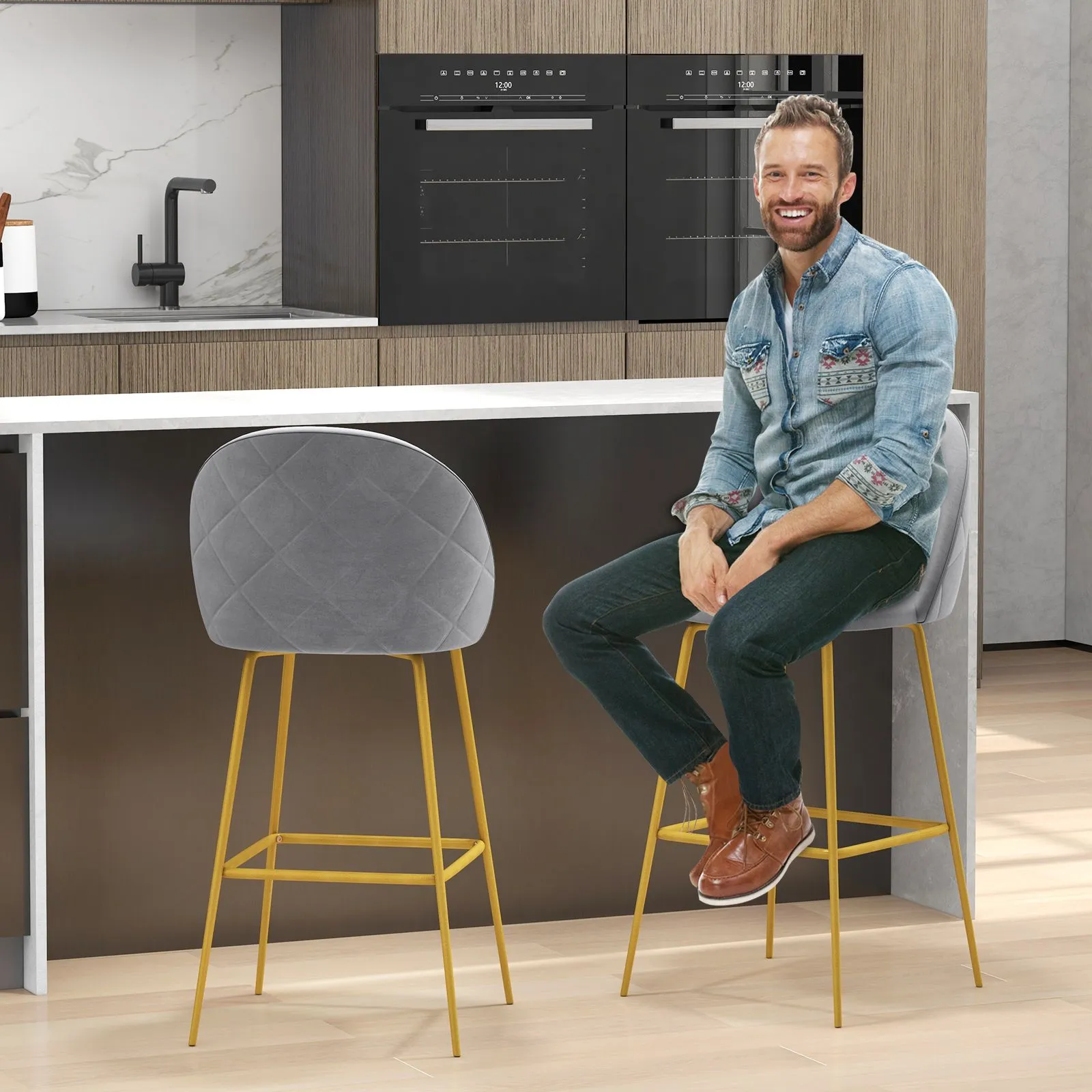 Costway Set of 2 Bar Stools Soft Velvet Upholstered Bar Chairs Pub Stool Chair High Back in Grey 3