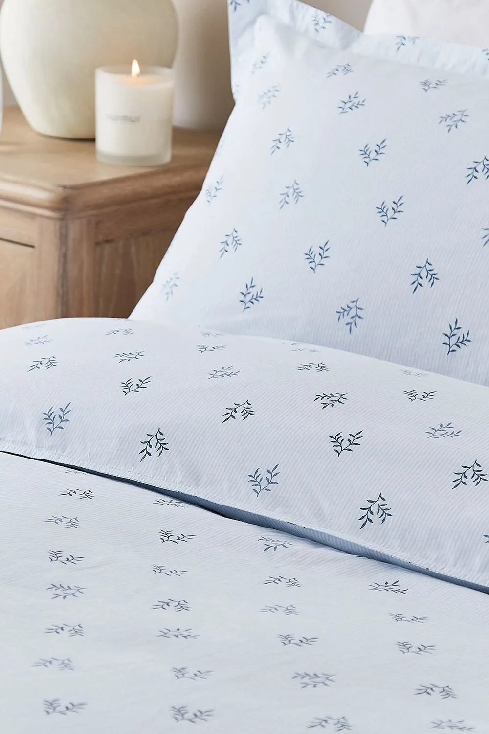 Murmur 'Thalia' Cotton Duvet Cover Set in Blue 3