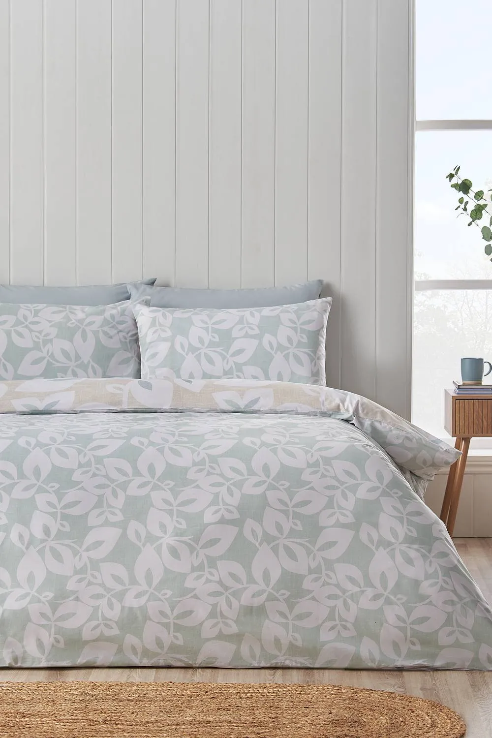 Catherine Lansfield 'Inga Leaf' Reversible Duvet Cover Set in Natural 2