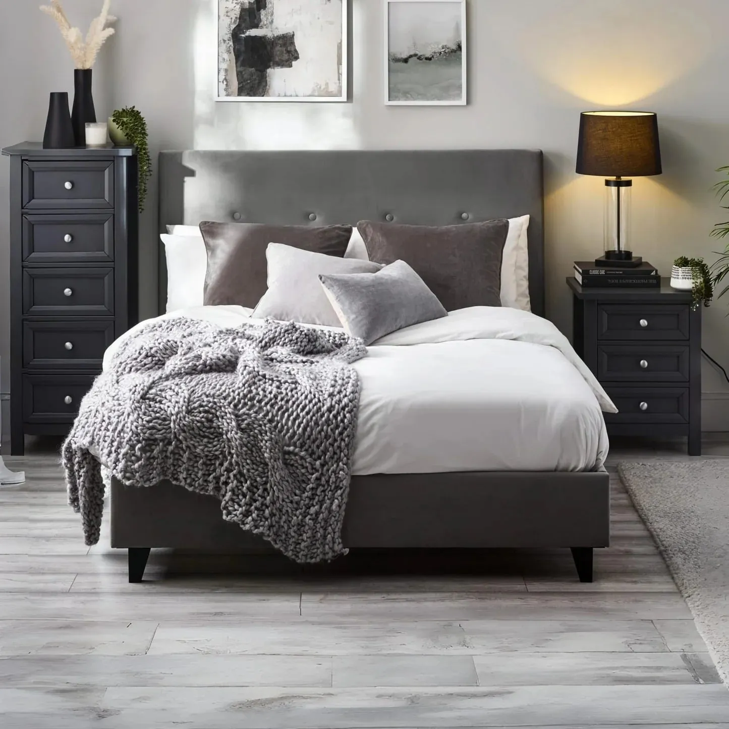Shoreditch - Small Double Bed - Grey - Velvet - 4ft - Happy Beds