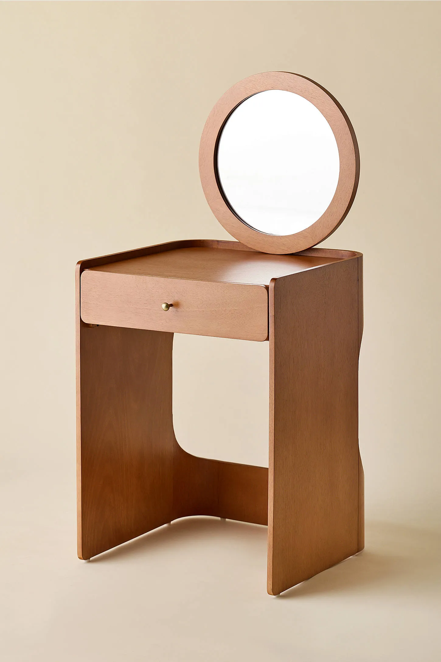 Marnie Dresser - Natural 3