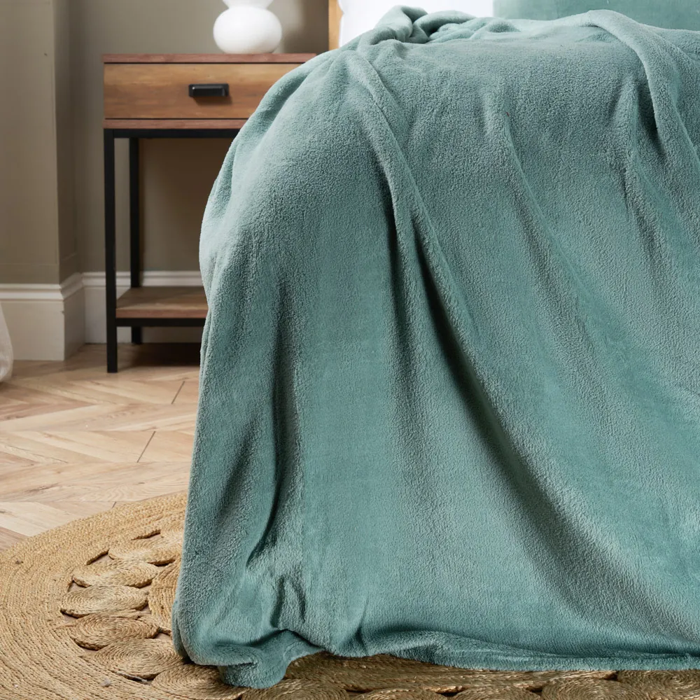 Jumbo Microfleece Throw, Silt Green 1