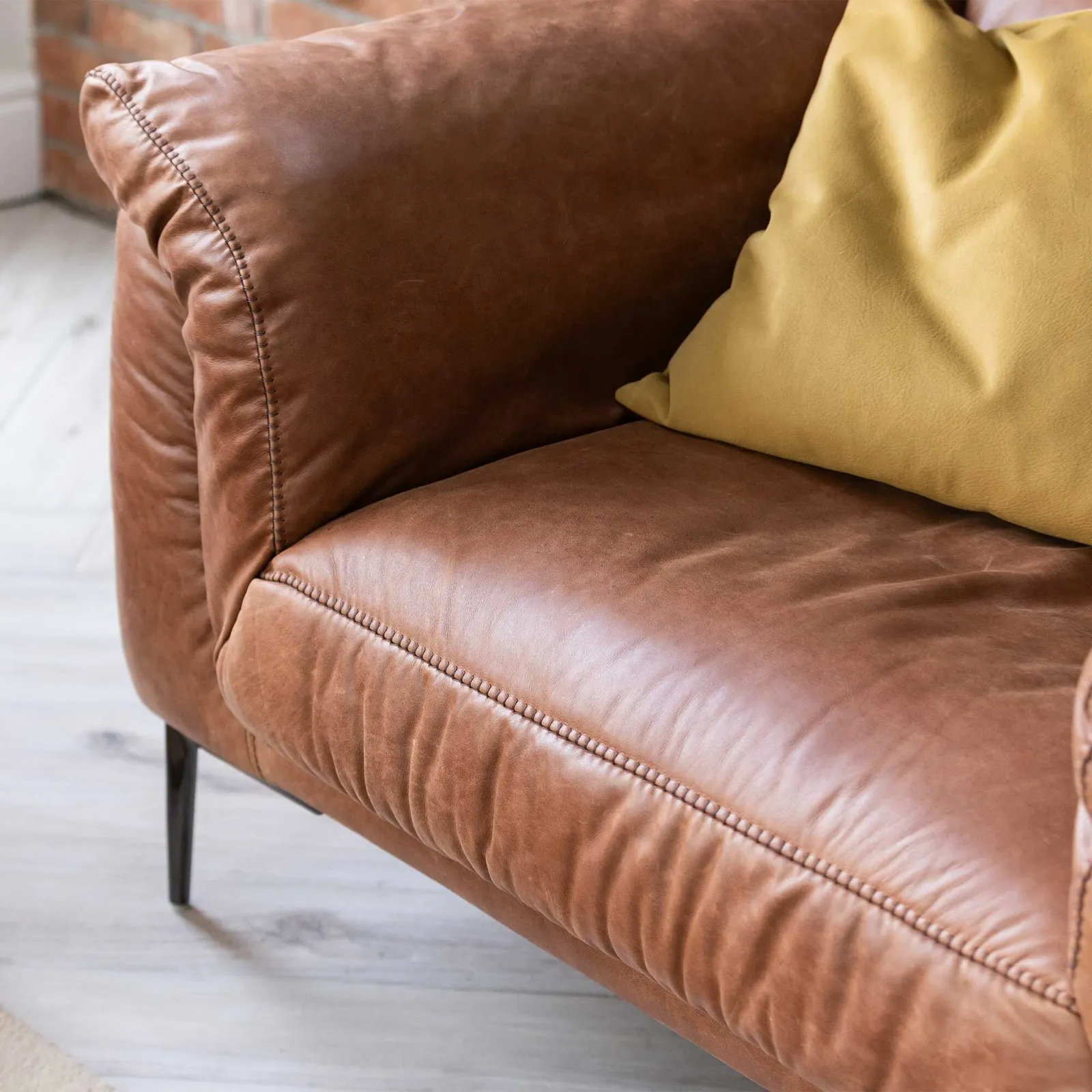 Epping 1.5 Seater 140X99X80Cm Armchair, Brown Leather | Barker & Stonehouse 5