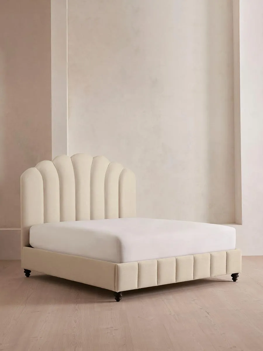 Manette Bed, with Twisted Cord, King, Linen, Bisque