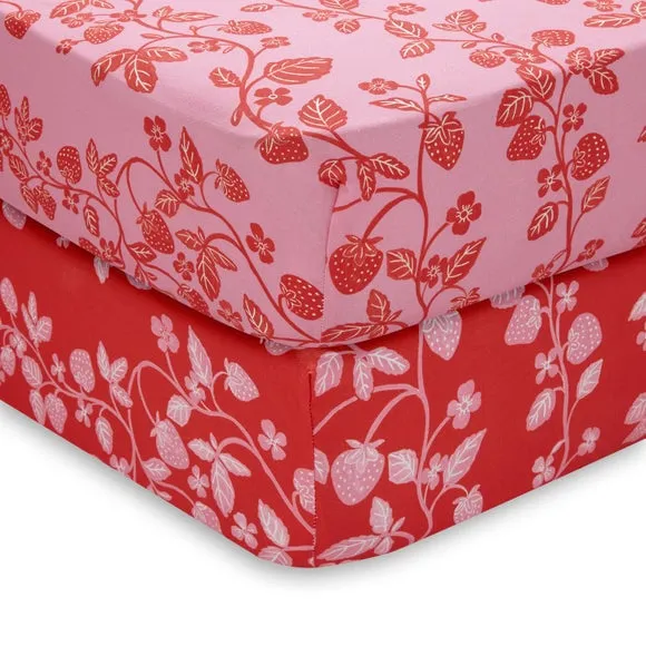 Set of 2 Strawberry Patch Fitted Sheets 3