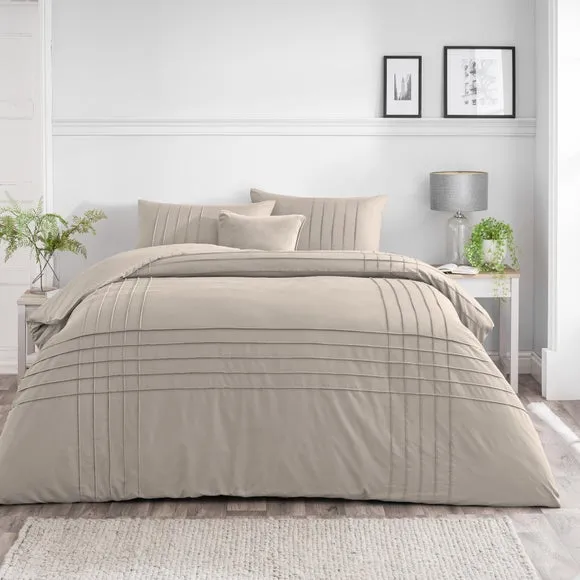 Jessa Pintuck Duvet Cover & Pillowcase Set 1