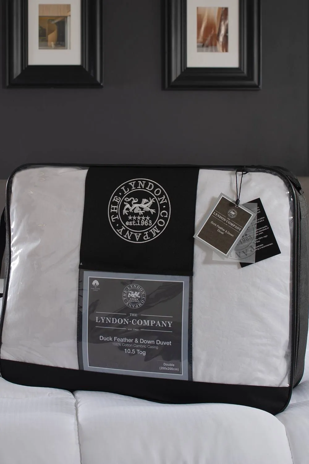 The Lyndon Company Natural Duck Feather & Down 10.5 Tog For All Year Round in White 2