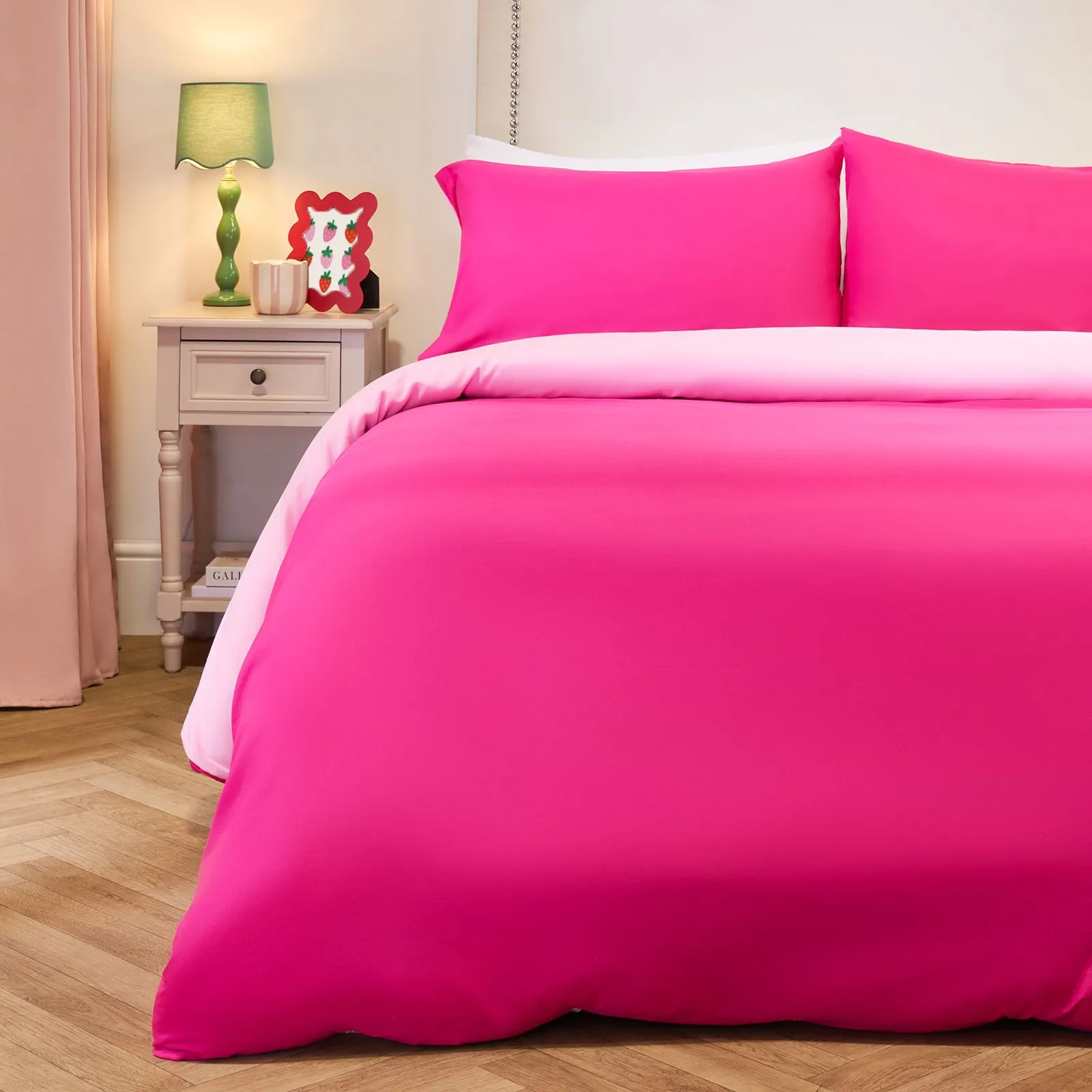 OHS Plain Reversible Duvet Cover With Pillowcase Set in Bright Pink