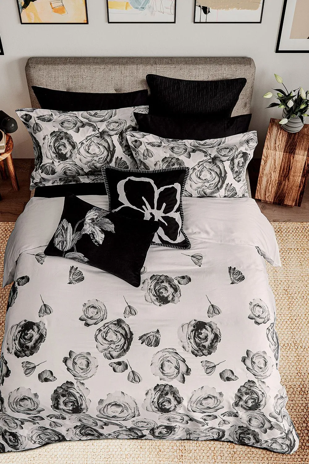 Ted Baker 'Mono Floral' Cotton Percale Duvet Cover Set in White 3