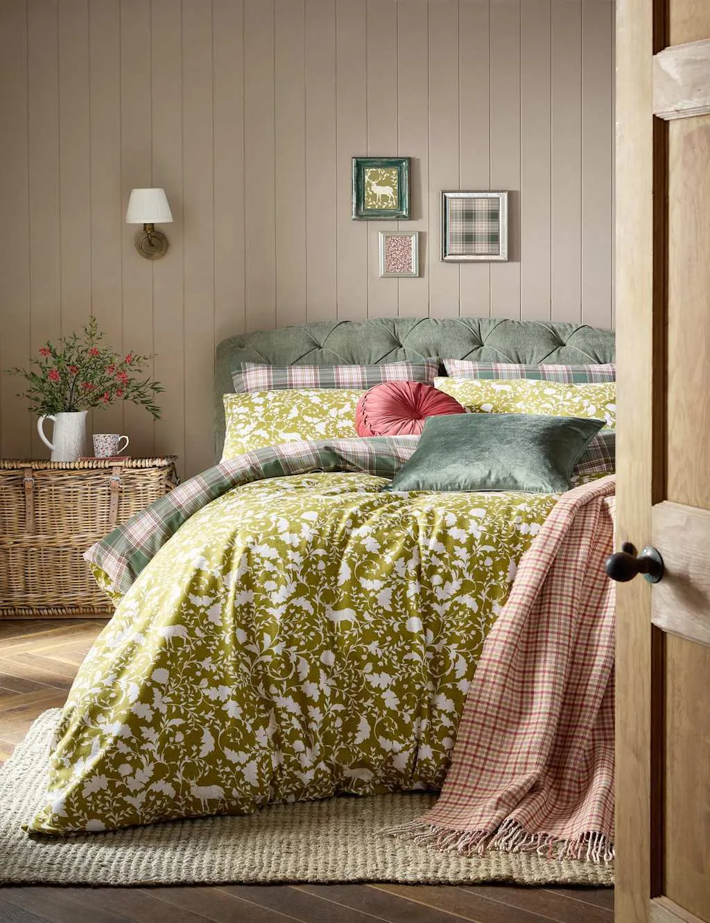 Laura Ashley Brushed Cotton Litton Christmas Bedding Set Green Mix