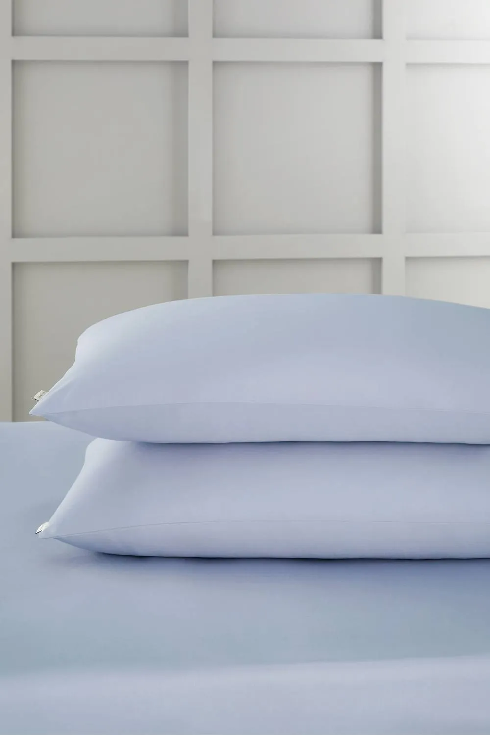 Bianca 400 Thread Count Cotton Sateen Standard Pillowcases in Blue