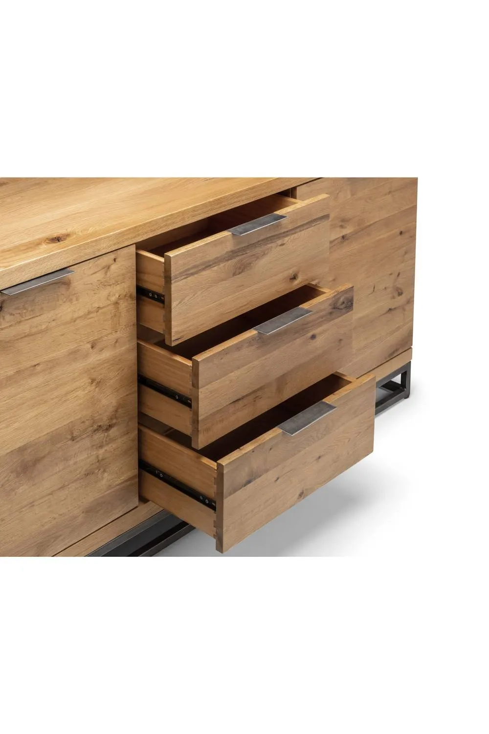 Julian Bowen Brooklyn 2 Door 3 Drawer Sideboard in Light Oak 6