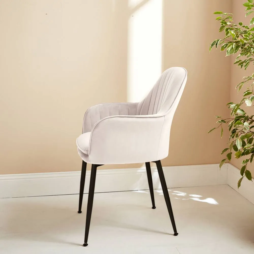 sweeek Accent chair with metal legs in Off-White 4