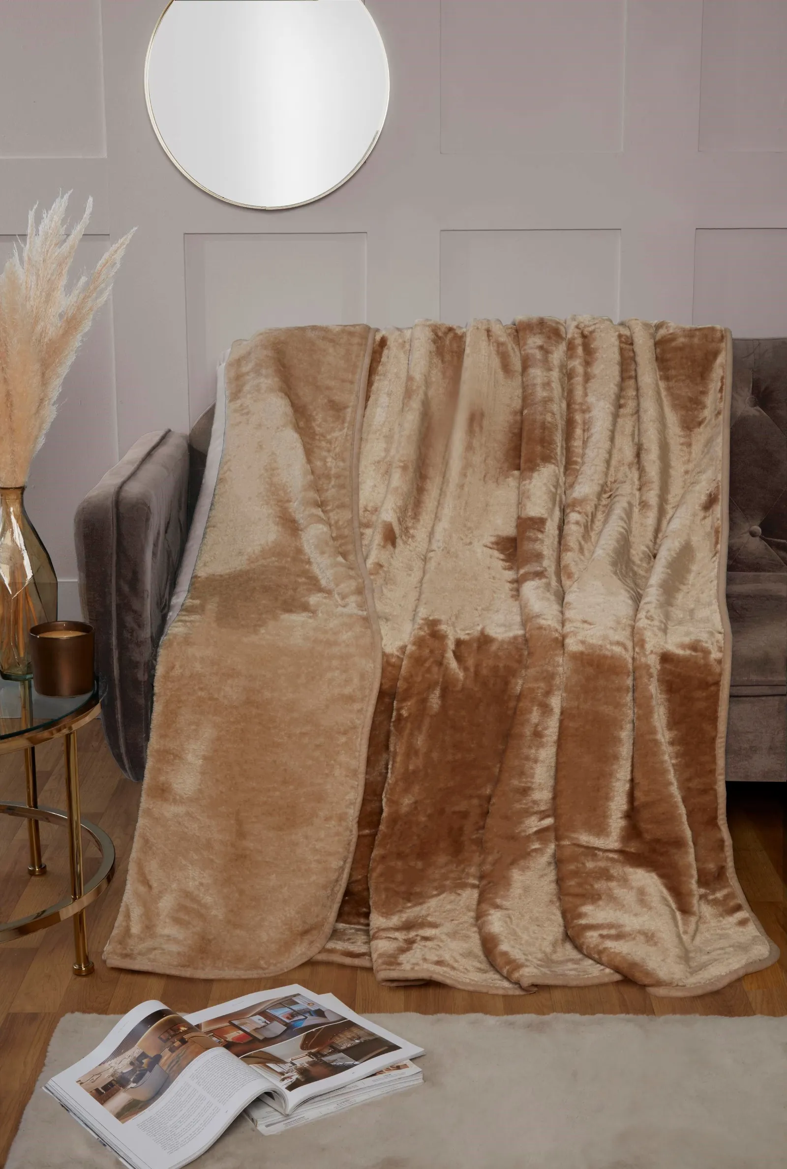 Rapport Home Dyed Mink Faux Fur Polyester Super Soft Cosy Plain Throw in Brown