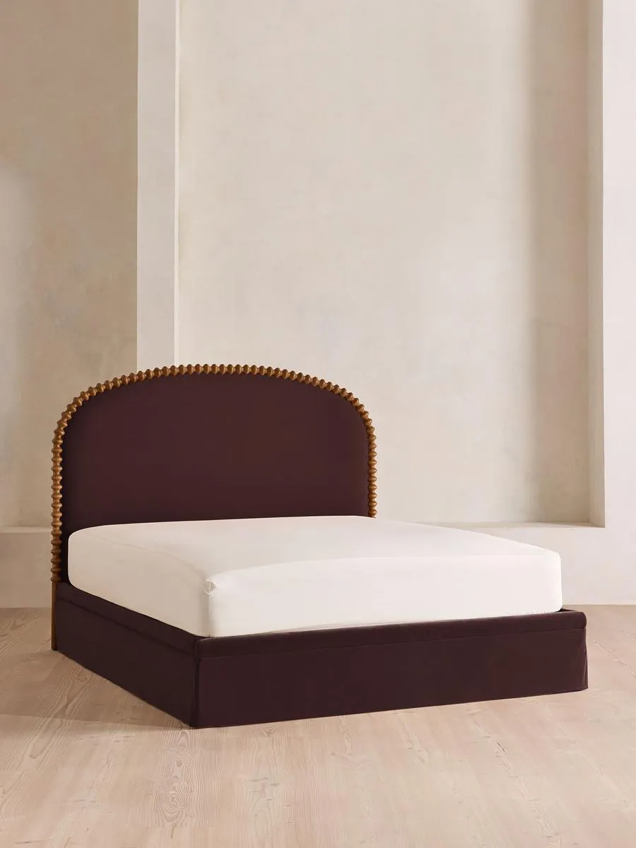 Mika Bed, King, Velvet, Aubergine