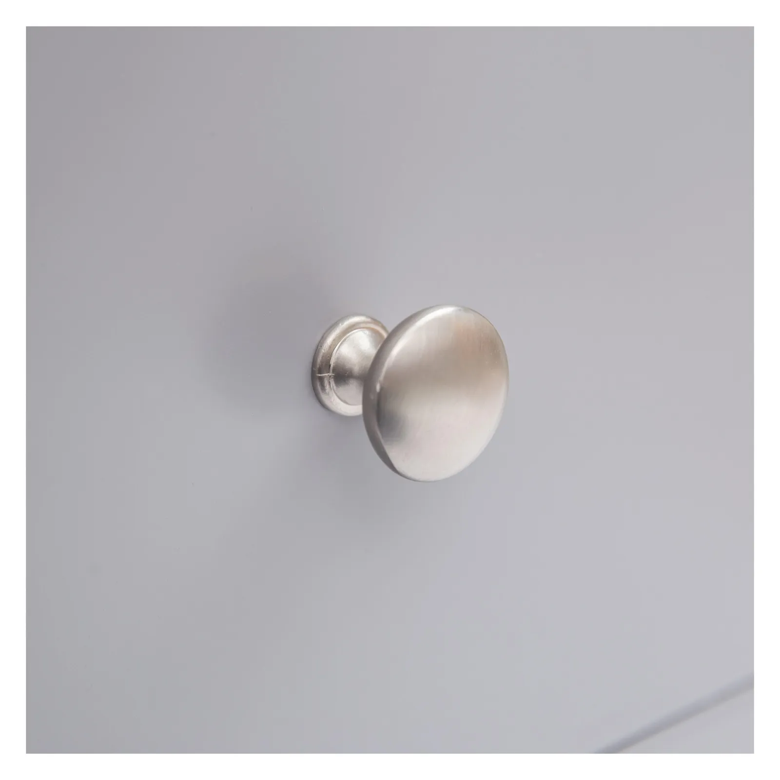Cabinet Bits Biccari 3 Drawer Dressing Table Set Chrome Knob in Grey 5