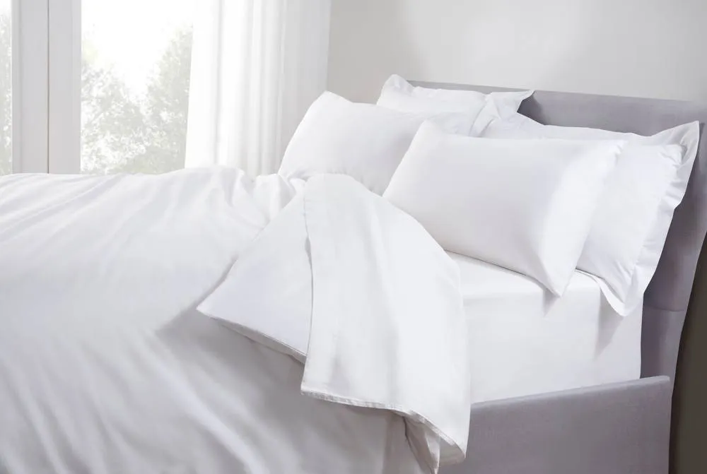 The Linen Consultancy 'TLC 5 Star Hotel Concept' 250TC Cotton Percale Duvet Cover in White
