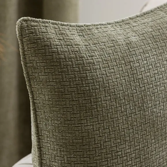 Alayna Chenille Square Cushion 3
