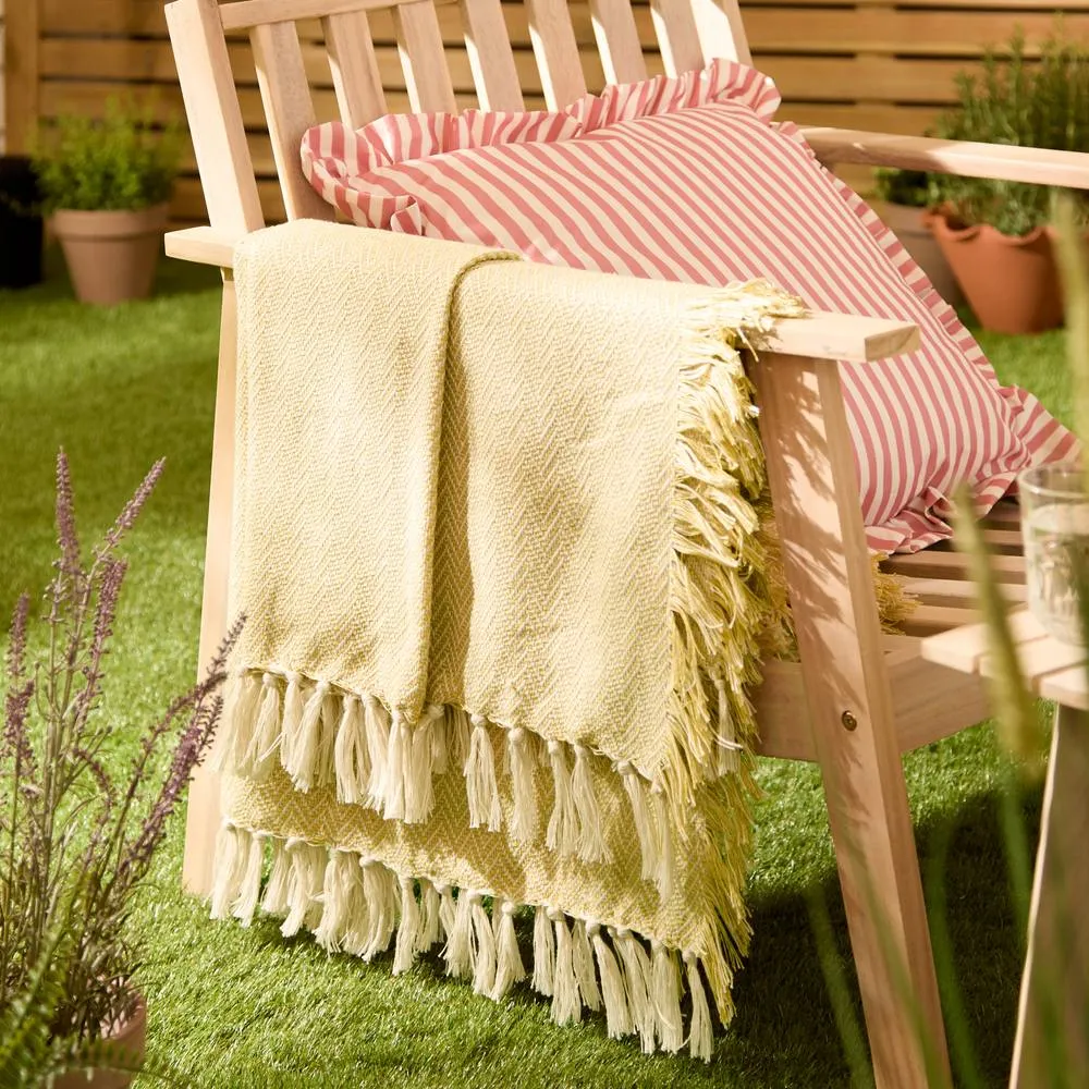 Wylder Wisley Woven Outdoor Throw in Yellow